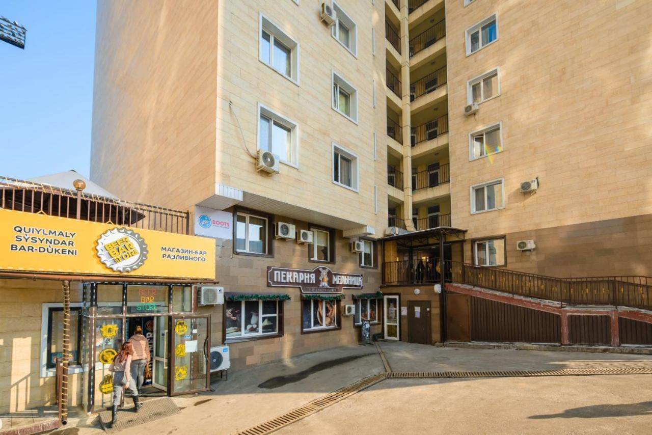 1-Ком Кв В Жк Молодежный Almaty Extérieur photo